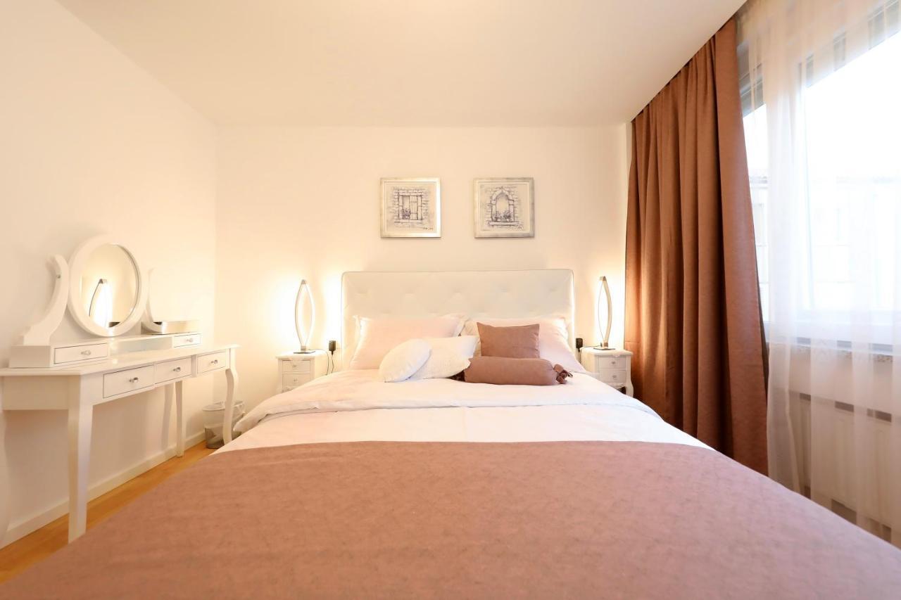 Rosita Deluxe Rooms ซาดาร์ ภายนอก รูปภาพ