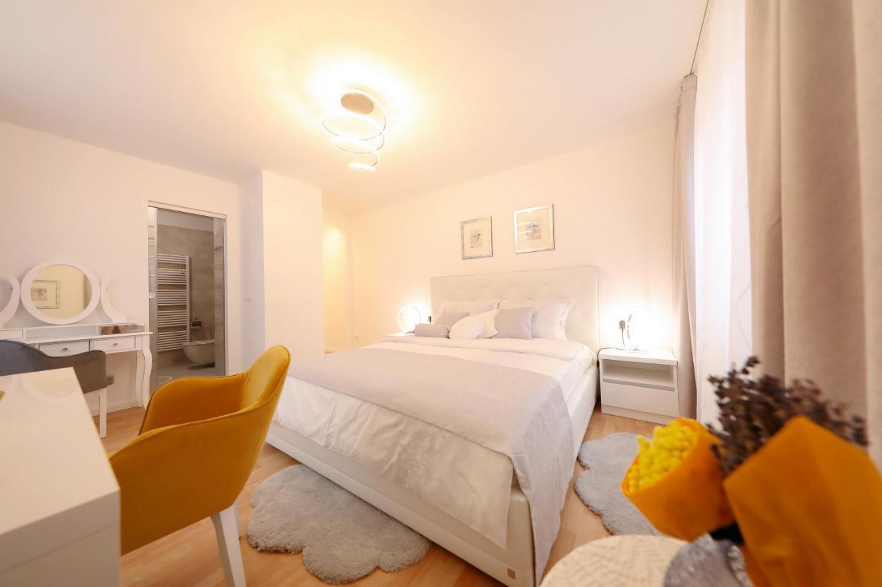 Rosita Deluxe Rooms ซาดาร์ ภายนอก รูปภาพ