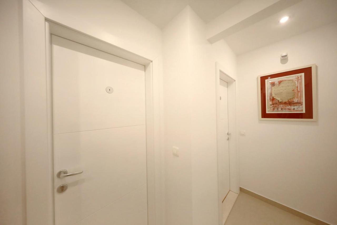 Rosita Deluxe Rooms ซาดาร์ ภายนอก รูปภาพ