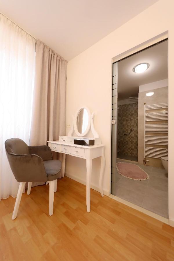 Rosita Deluxe Rooms ซาดาร์ ภายนอก รูปภาพ